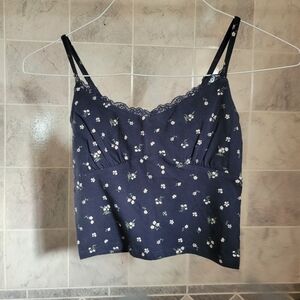 5/$15 hollister crop top